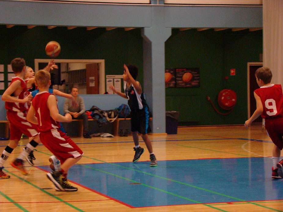 2015-01-24 09-04-23_Mini-Malbas-Vest_1