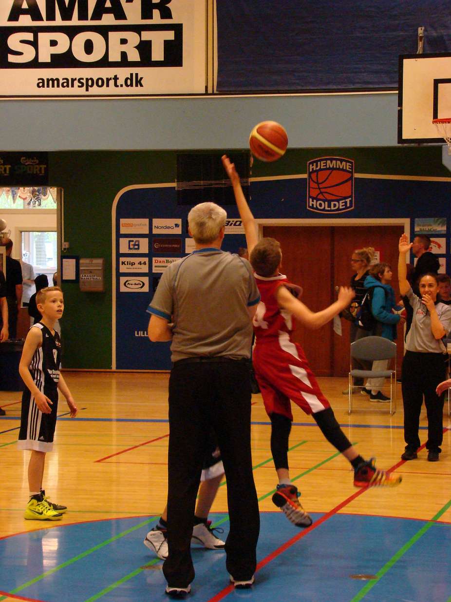 2015-05-10 12-01-40_FinalFour_1